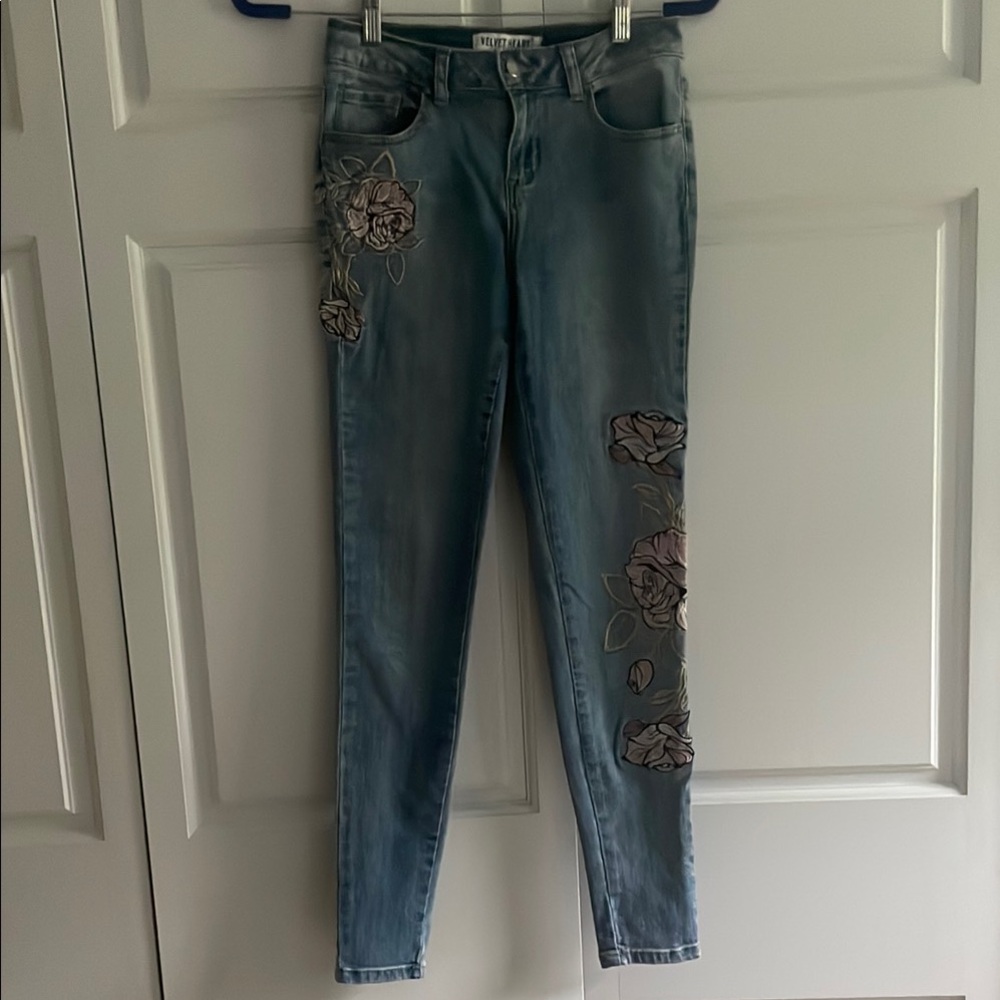 Floral Embroidered Blue Jeans
